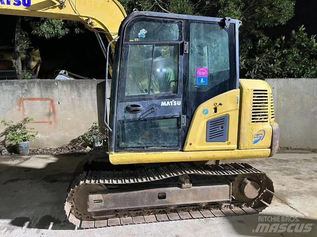 Komatsu PC 70-8 Excavadoras de cadenas