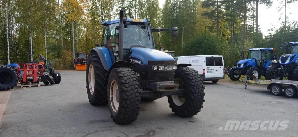 New Holland 8560 RC Tractores