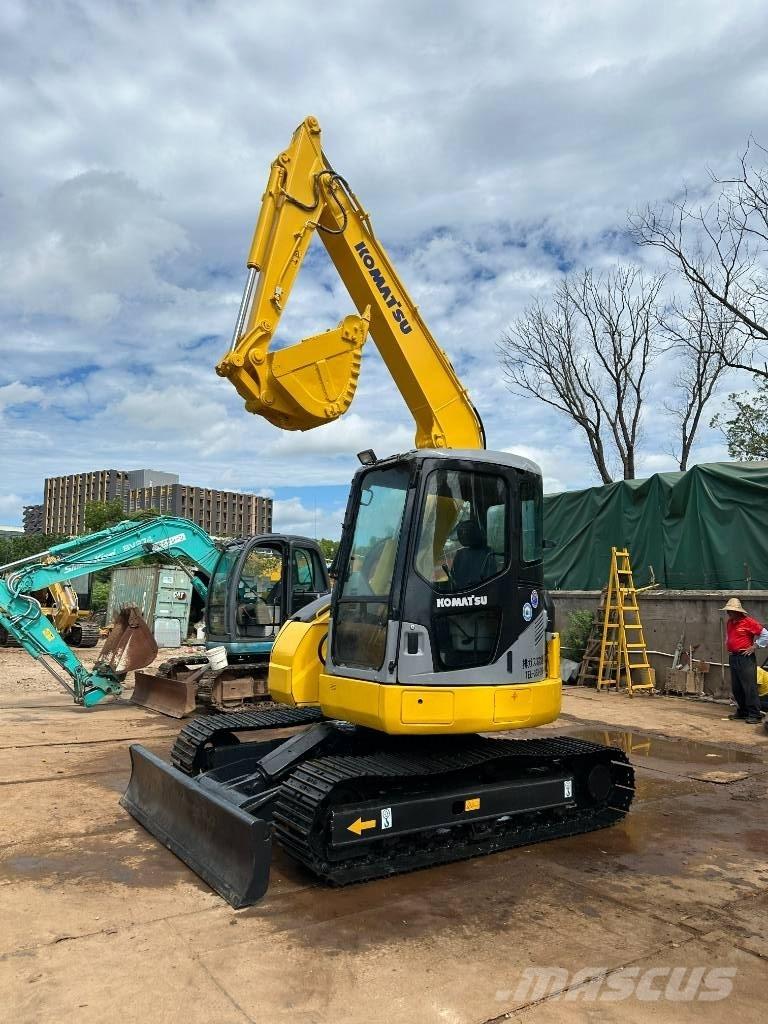 Komatsu PC 78 US-6N0 Excavadoras de cadenas