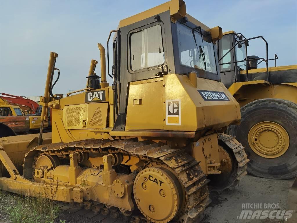 CAT D 6 G Buldozer sobre oruga