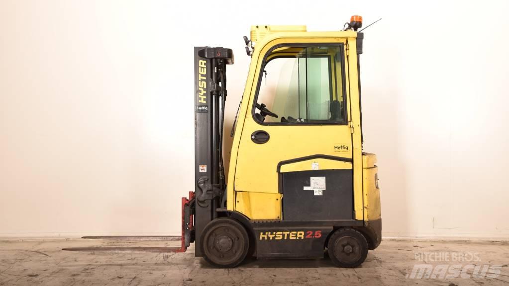 Hyster E2.5XN-80 Carretillas de horquilla eléctrica