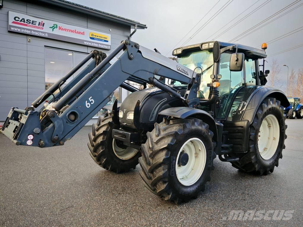 Valtra N 142 Versu Tractores