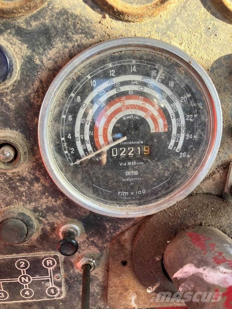 Volvo BM 814A Tractores