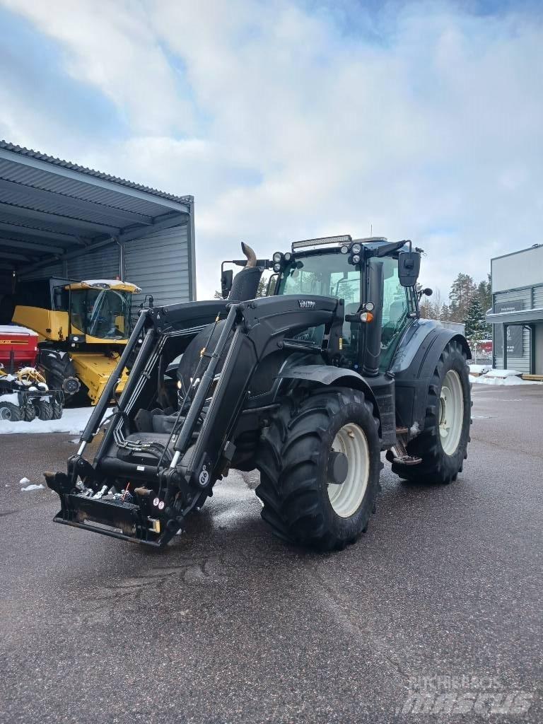 Valtra T 194 Versu Tractores