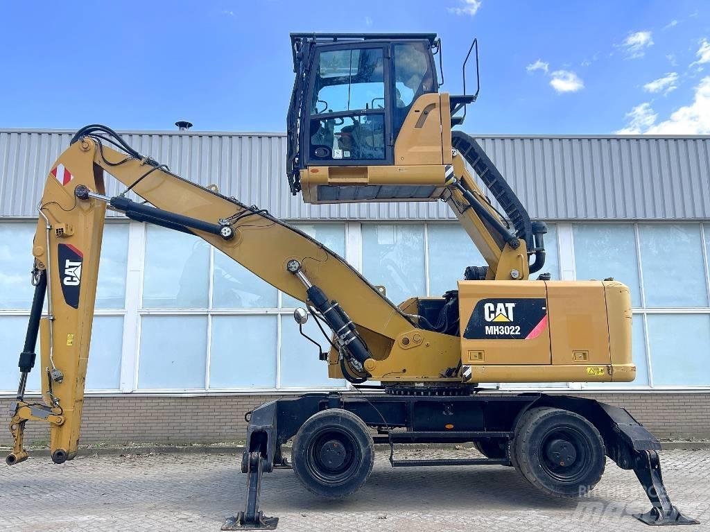 CAT MH 3022    2015    CE Excavadoras de manutención