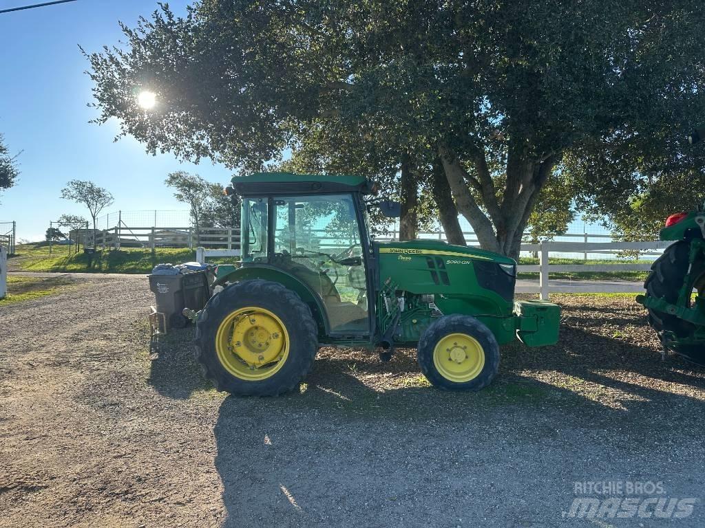 John Deere 5090 GN Tractores