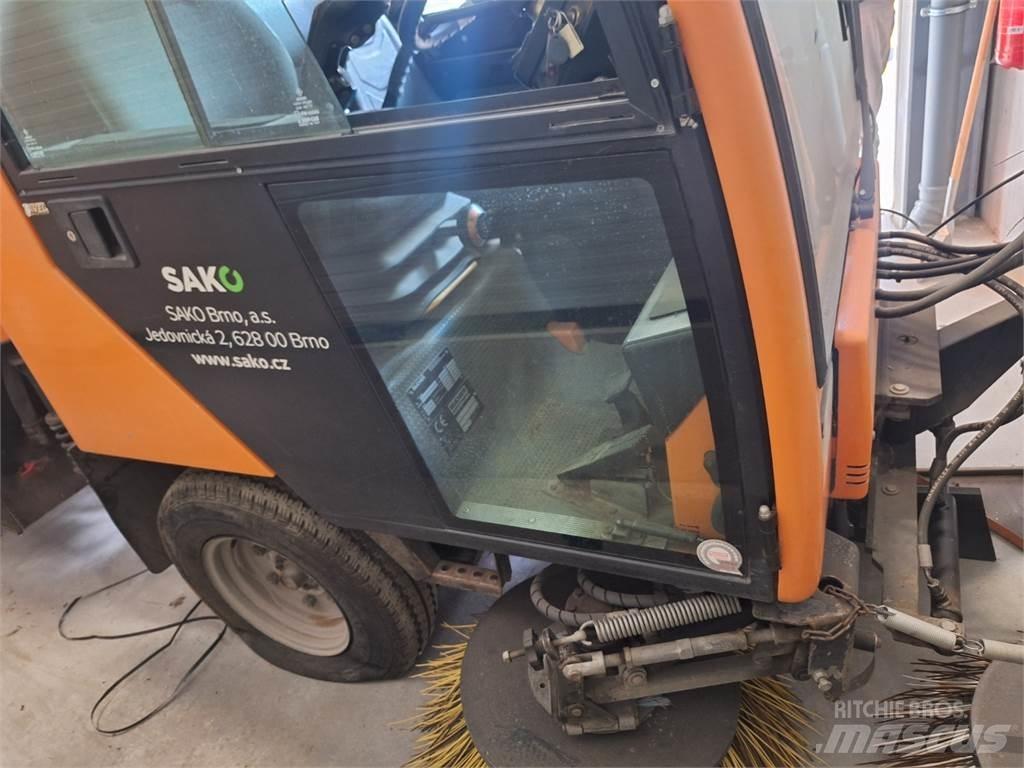 Bucher CC 2000 E2 Construcción - Otros