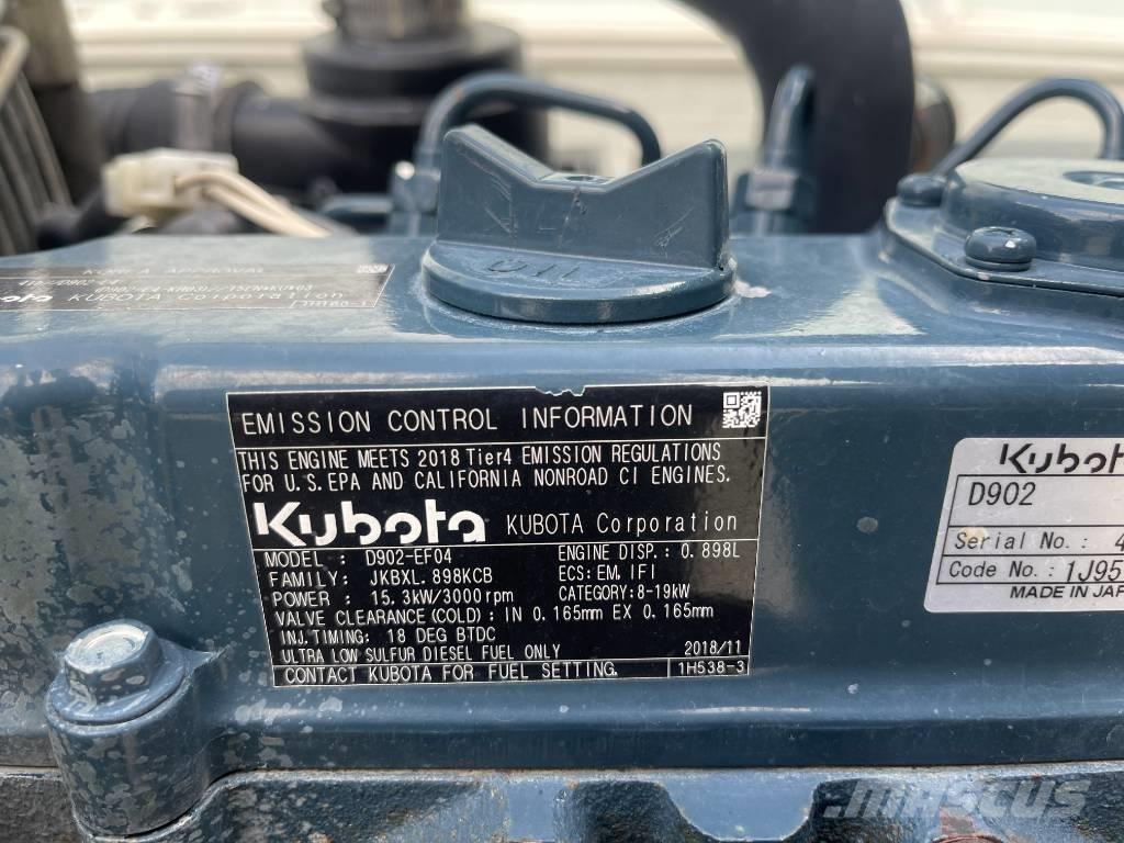 Bomag BW 100 AD M-5 Rodillos de doble tambor