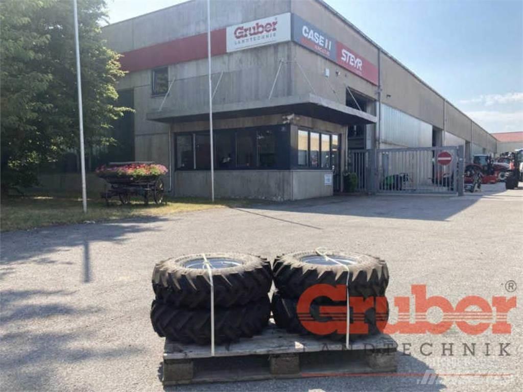 Striegel Bereifung Remolques autocargadores