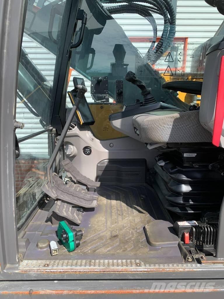 Volvo ECR235EL Excavadoras de cadenas