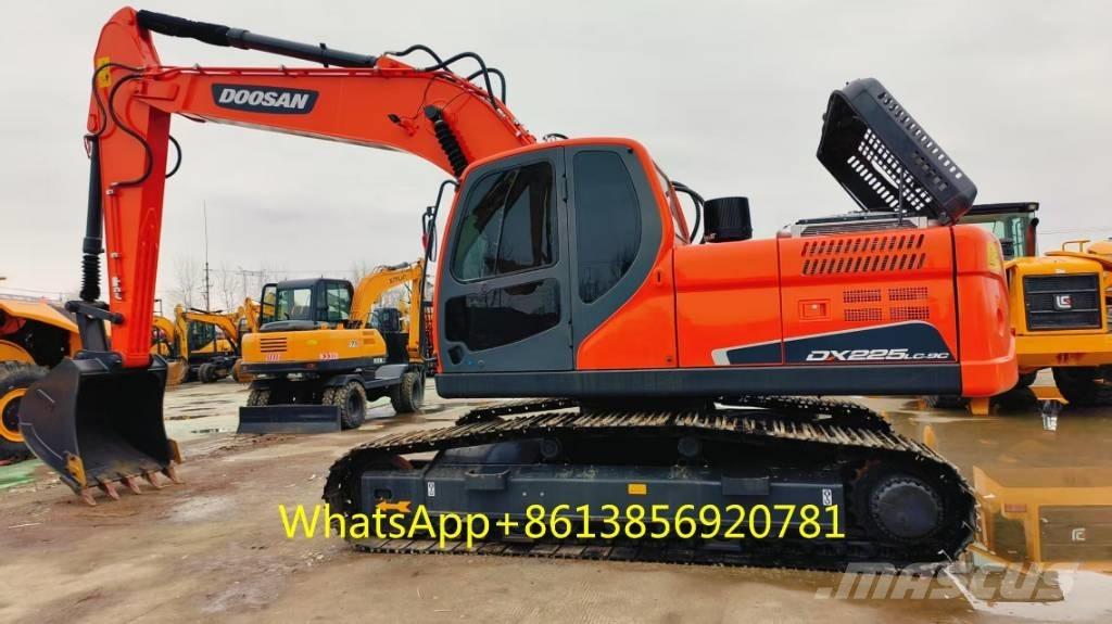 Doosan DX 225 Excavadoras de cadenas