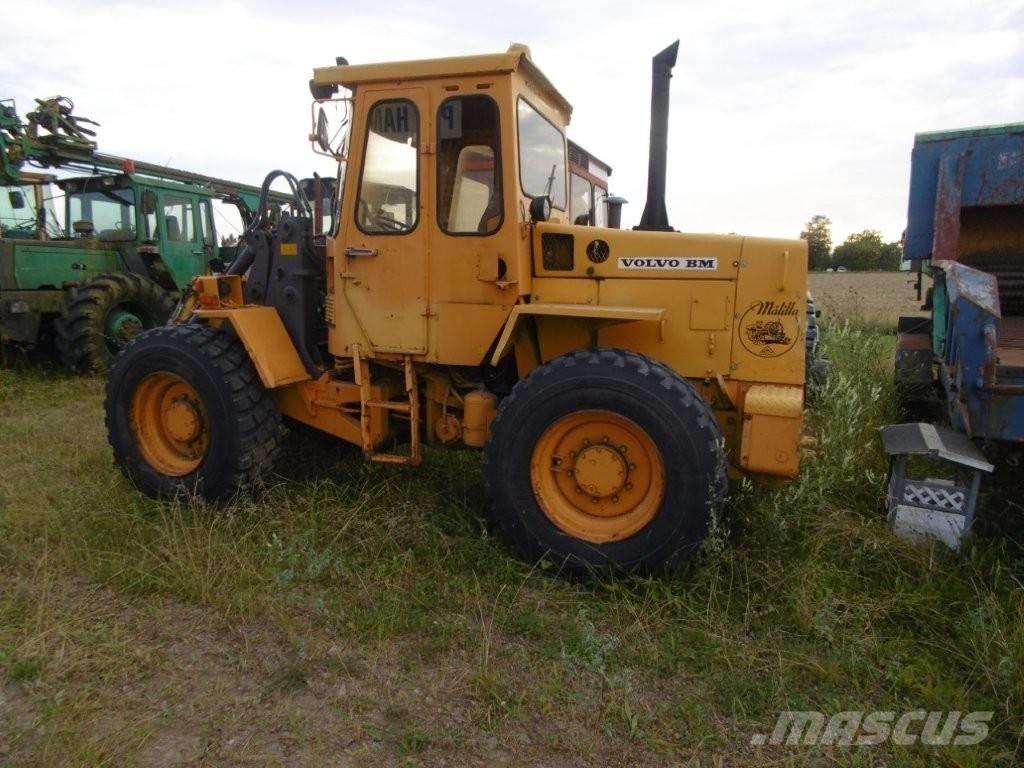 Volvo BM 4200 Cargadoras sobre ruedas