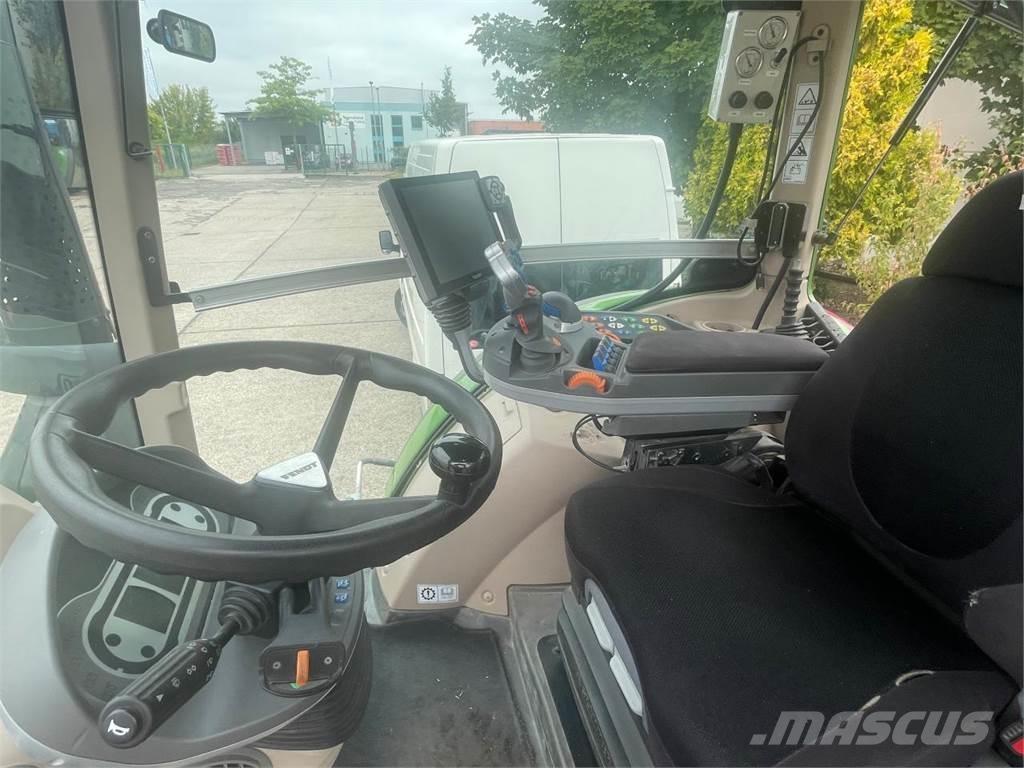 Fendt 724 Vario Tractores