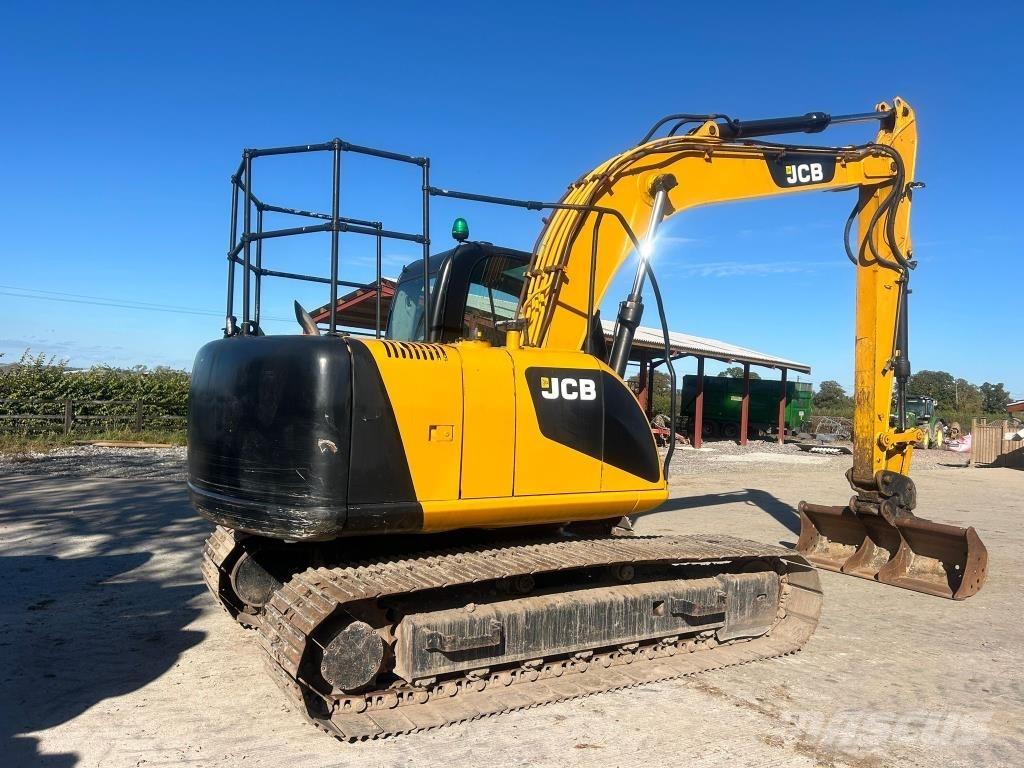 JCB JS 130 LC Excavadoras de cadenas