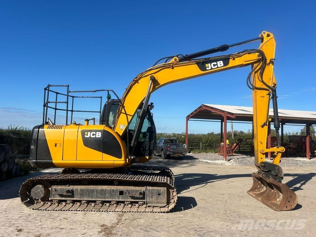 JCB JS 130 LC Excavadoras de cadenas