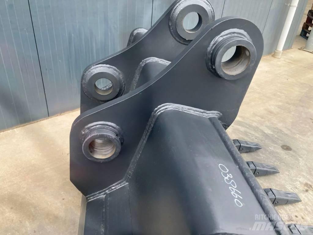 Doosan DX225 Cadenas, orugas y chasis