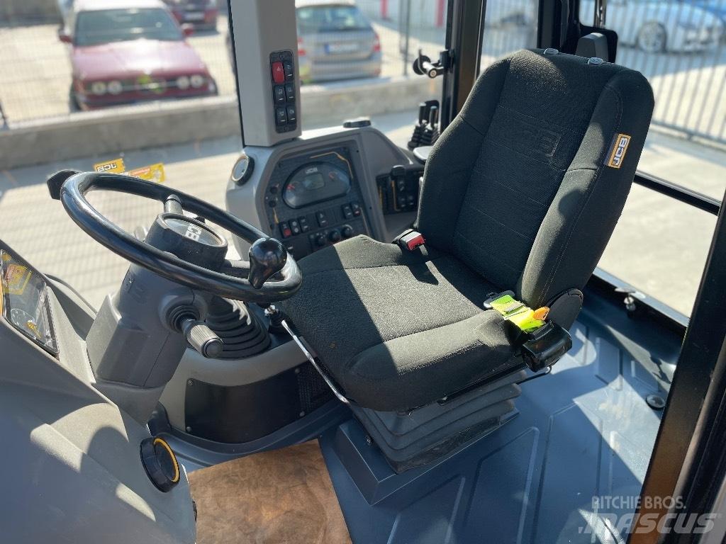 JCB 3 CX / compact Retrocargadoras