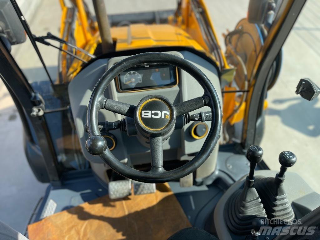 JCB 3 CX / compact Retrocargadoras