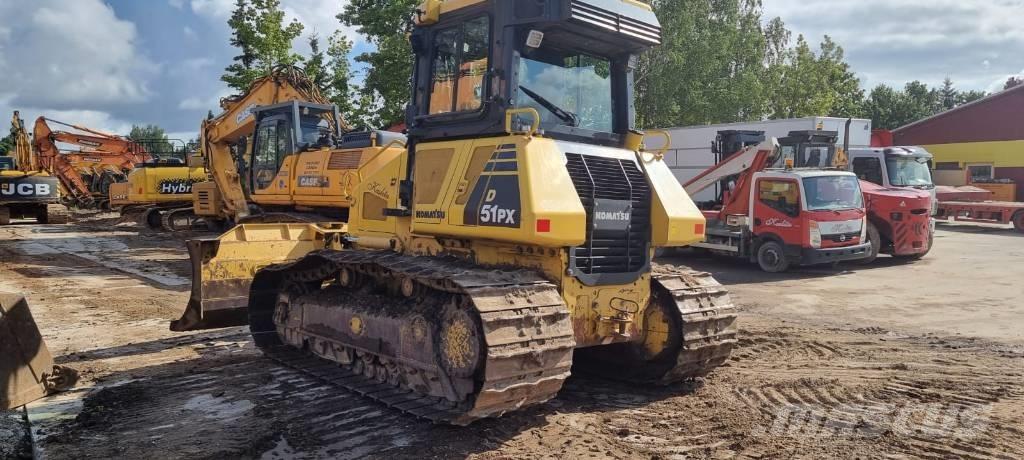 Komatsu D 51 PX-22 Buldozer sobre oruga