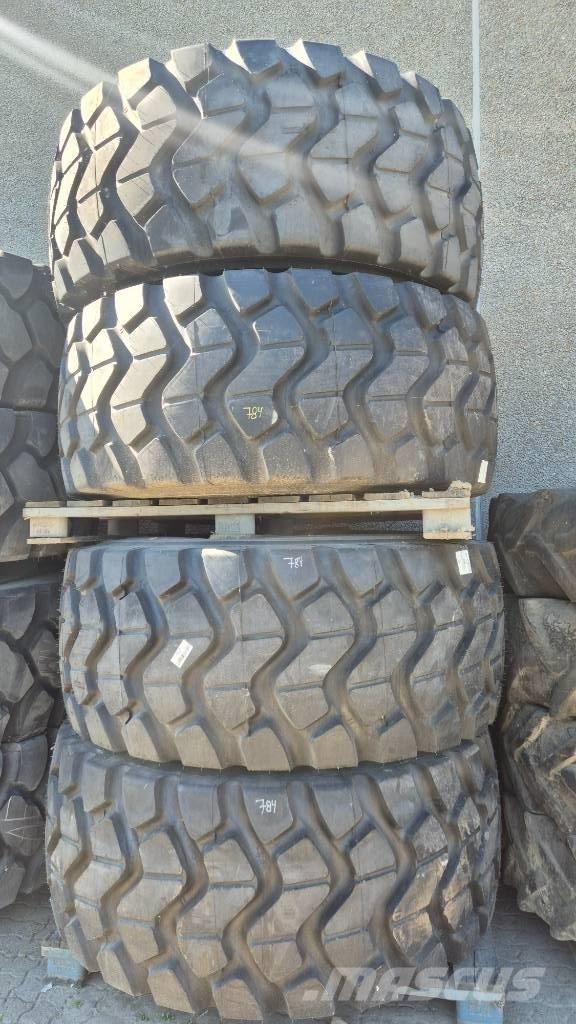 Petlas 29.5R25 Neumáticos, ruedas y llantas