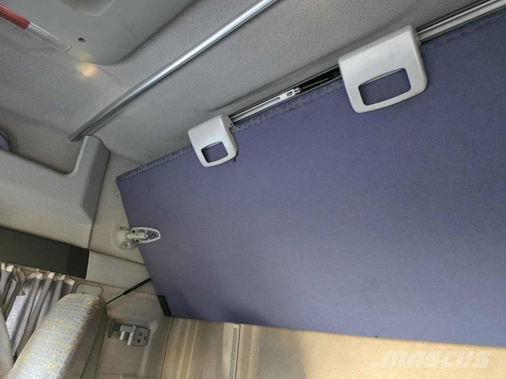 MAN TGA 26.410 Camión con caja abierta