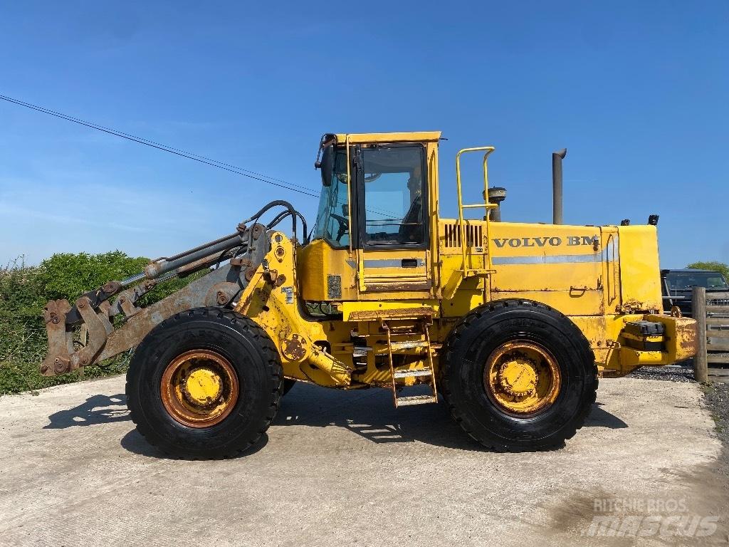 Volvo BM L 90 Cargadoras sobre ruedas