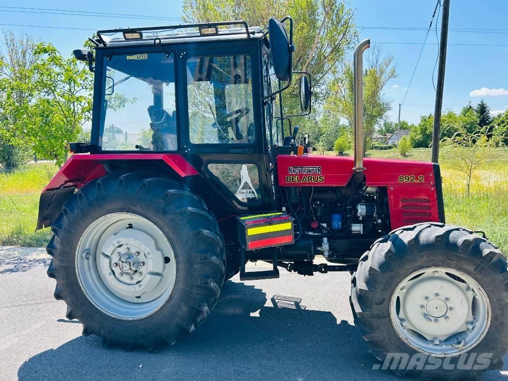 MTZ 892.2 Tractor forestal