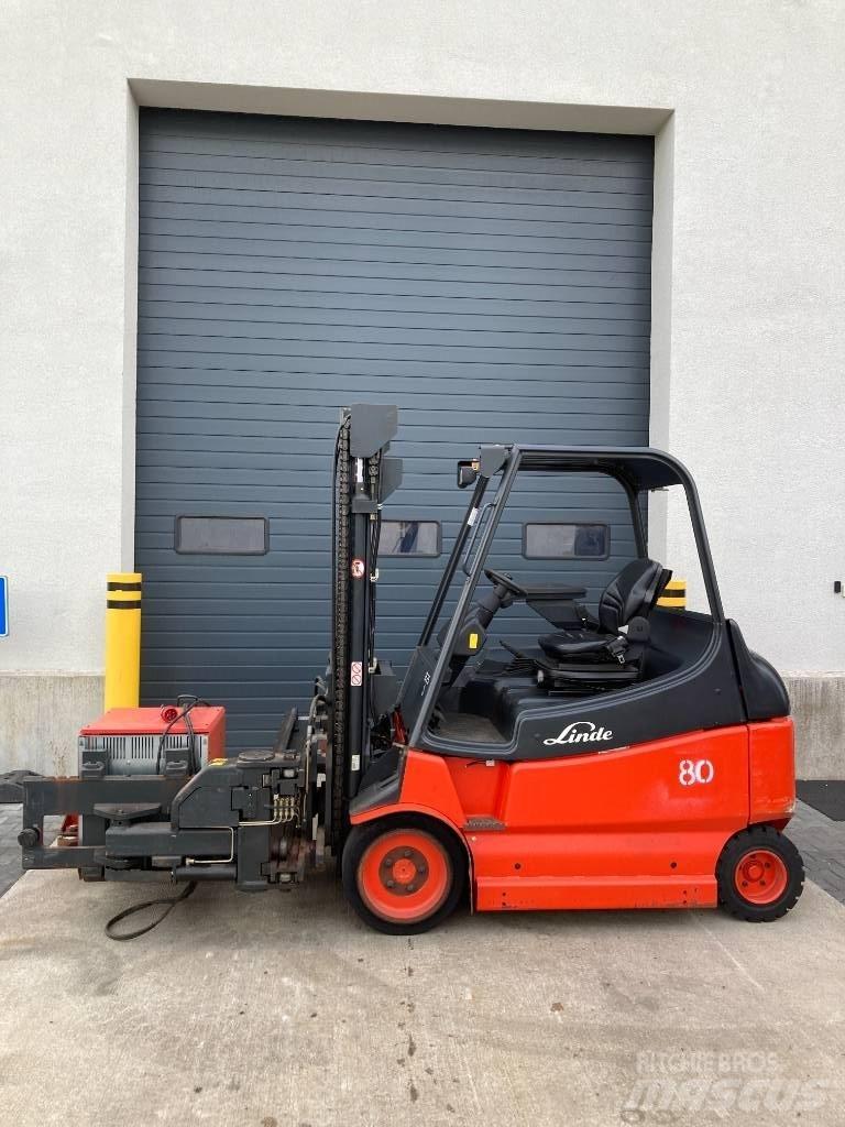 Linde E25/600/336 Carretilla para pasillo estrecho