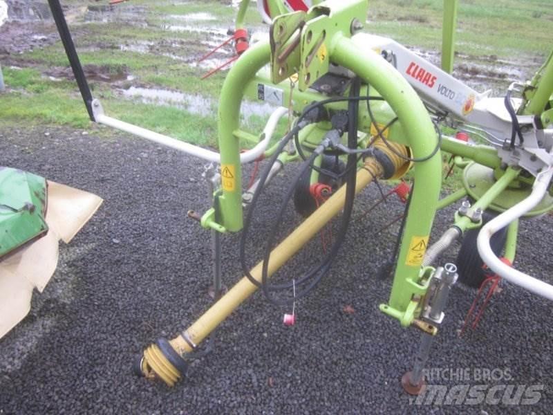 CLAAS VOLTO 80 Rastrillos y henificadores