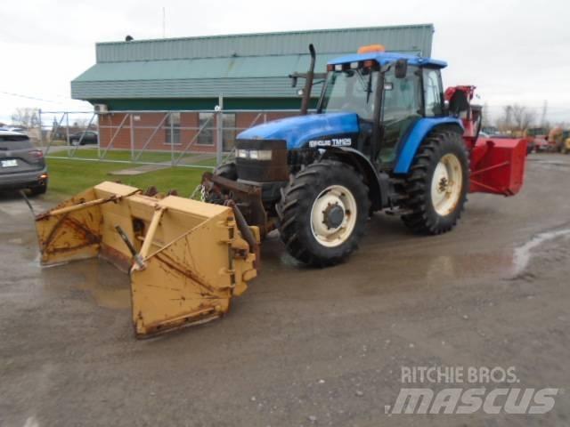 New Holland TM 125 Tractores