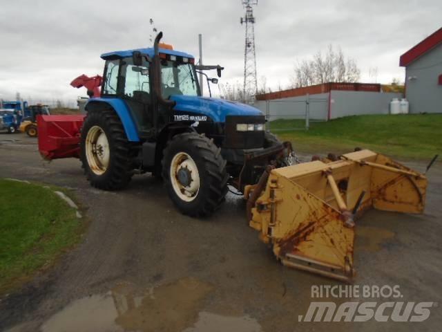 New Holland TM 125 Tractores