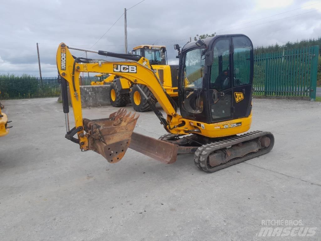 JCB 8025 Mini excavadoras < 7t
