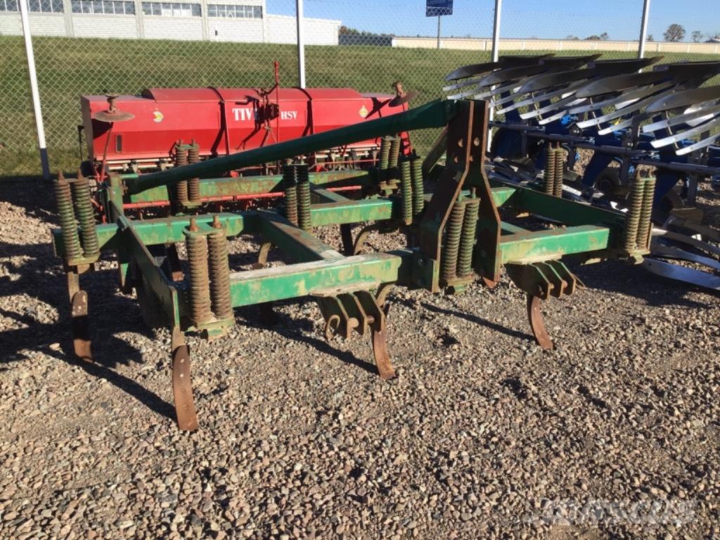  Grubber Kultivator Cultivadores