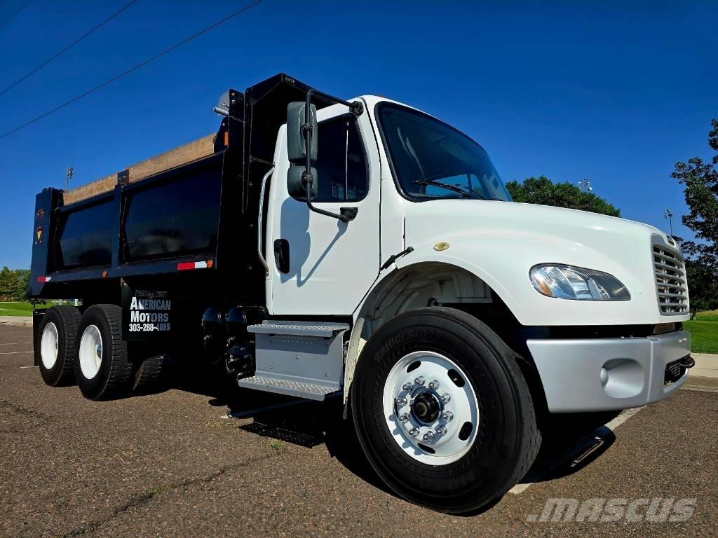 Freightliner M 106 Camiones bañeras basculantes o volquetes
