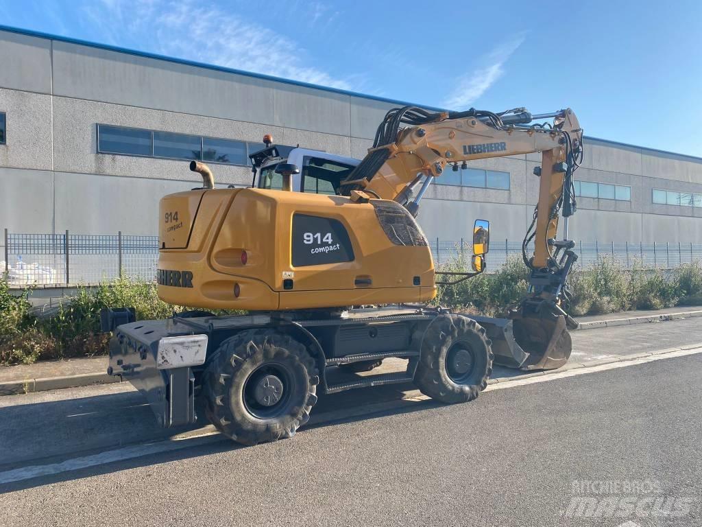 Liebherr A 914 Excavadoras de ruedas