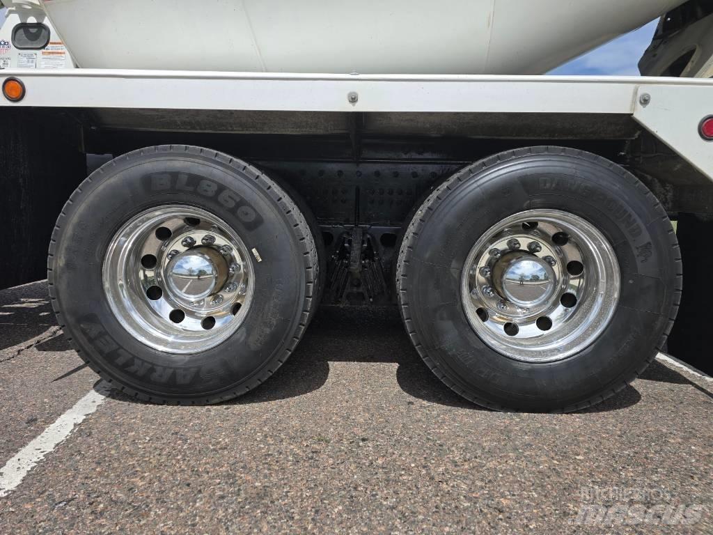 Kenworth T 880 Otros camiones