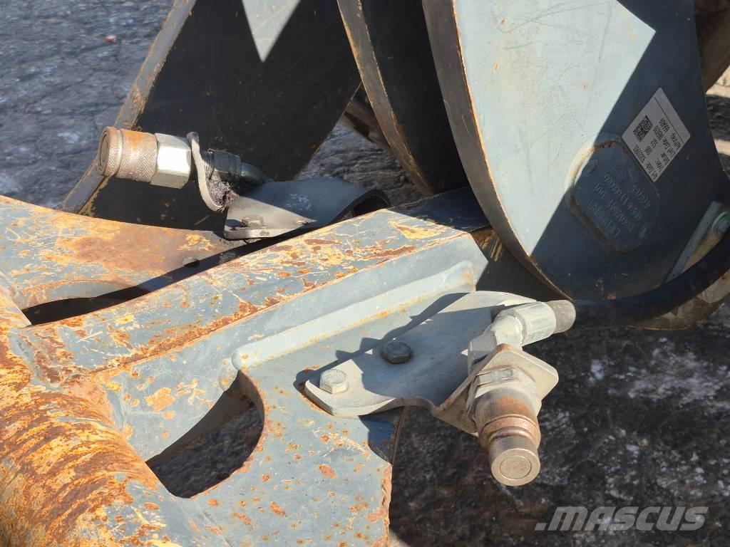 John Deere 204 K Cargadoras sobre ruedas