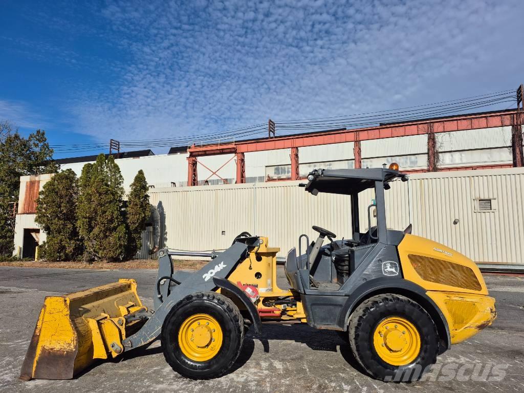 John Deere 204 K Cargadoras sobre ruedas