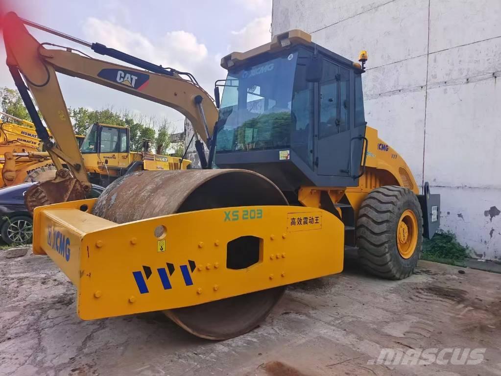 XCMG XS 203 J Rodillos de un solo tambor