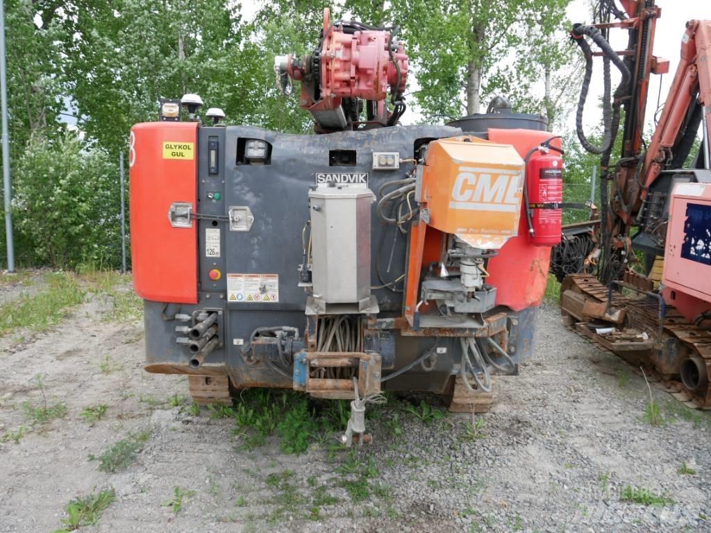 Sandvik DC 400 RI Perforadoras de superficie