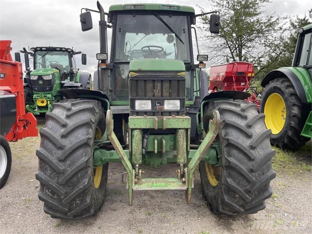 John Deere 6800 Tractores