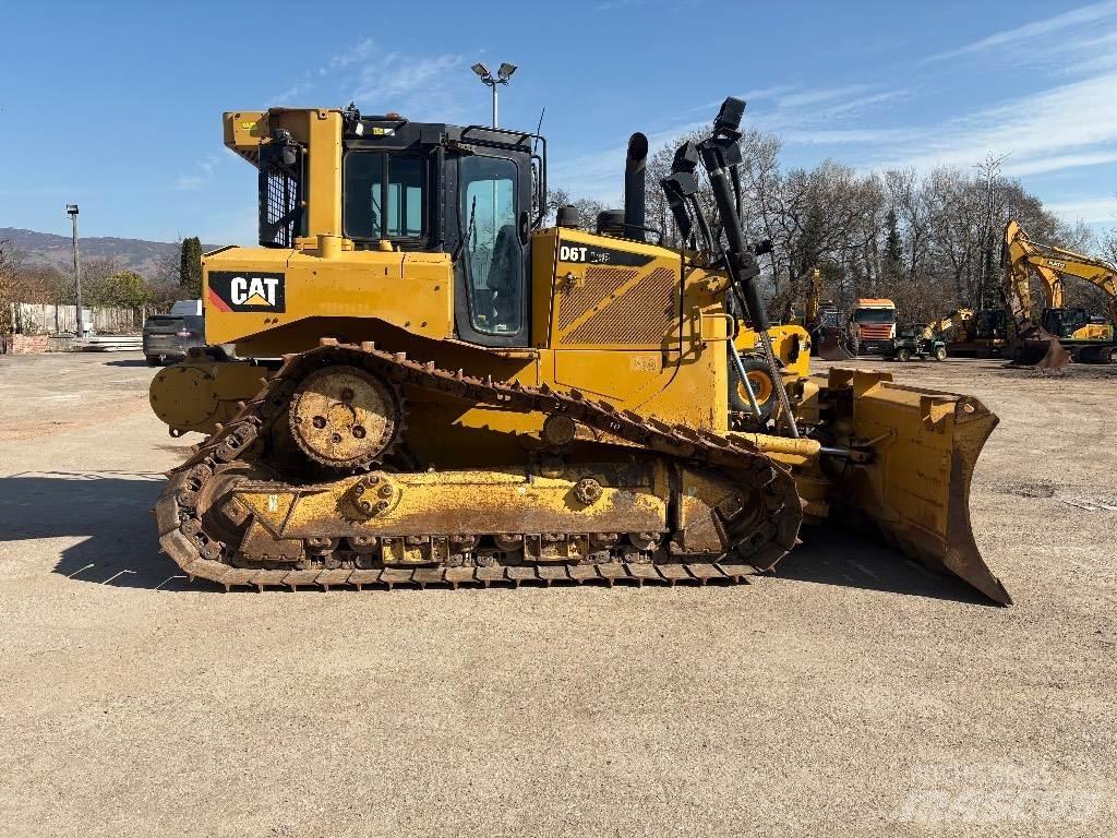 CAT D 6 T LGP VPAT Buldozer sobre oruga