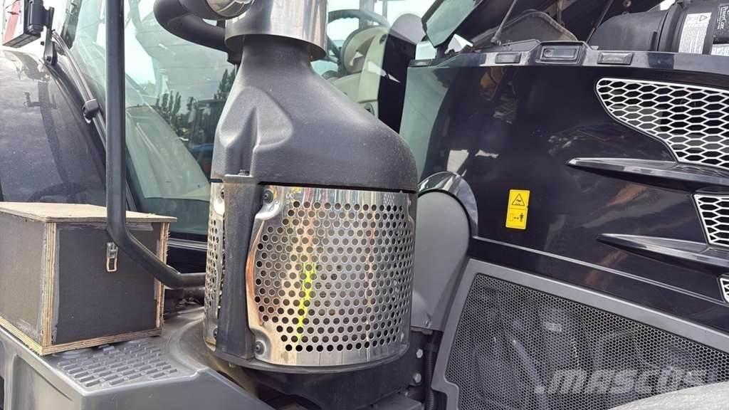 Fendt 828 Vario 0 Tractores
