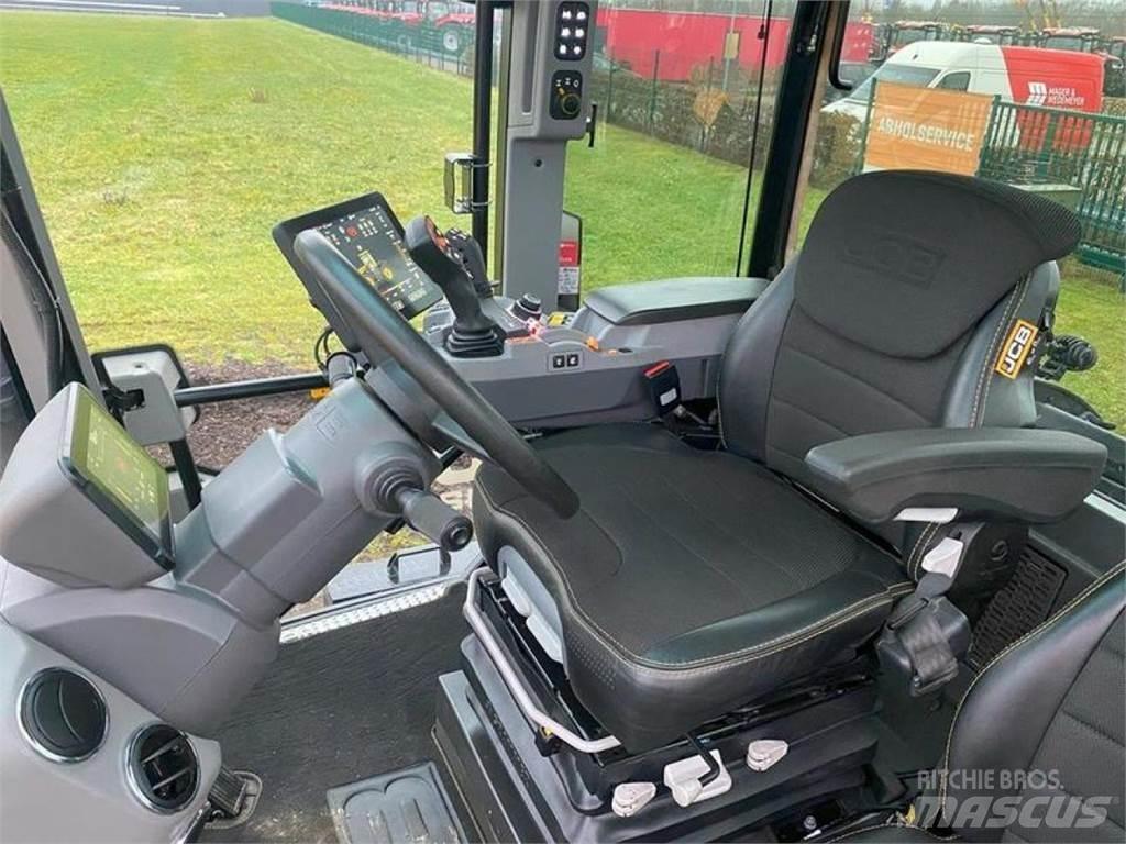JCB 4220 ICON Tractores
