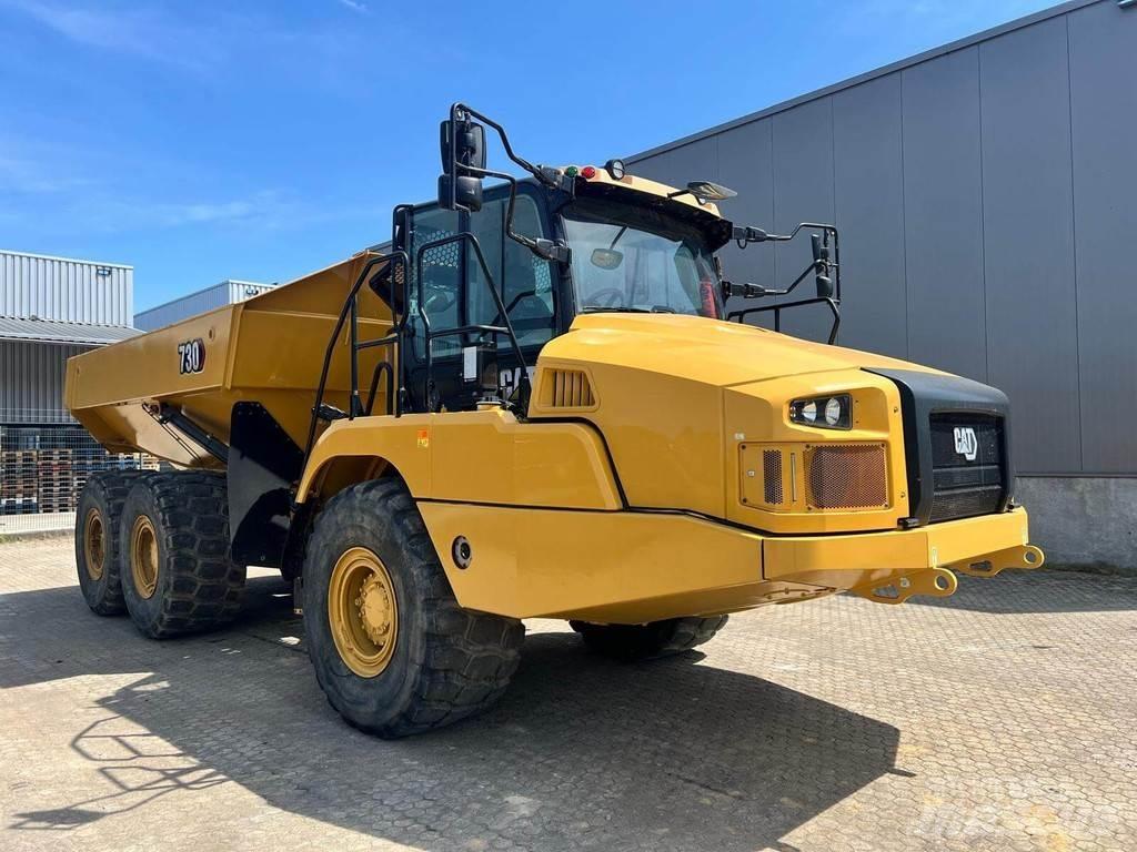 CAT 730 Dúmpers rígidos