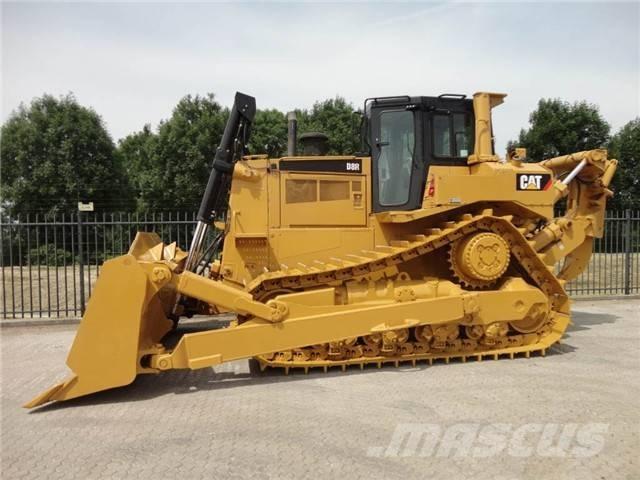 CAT D 8 R Buldozer sobre oruga