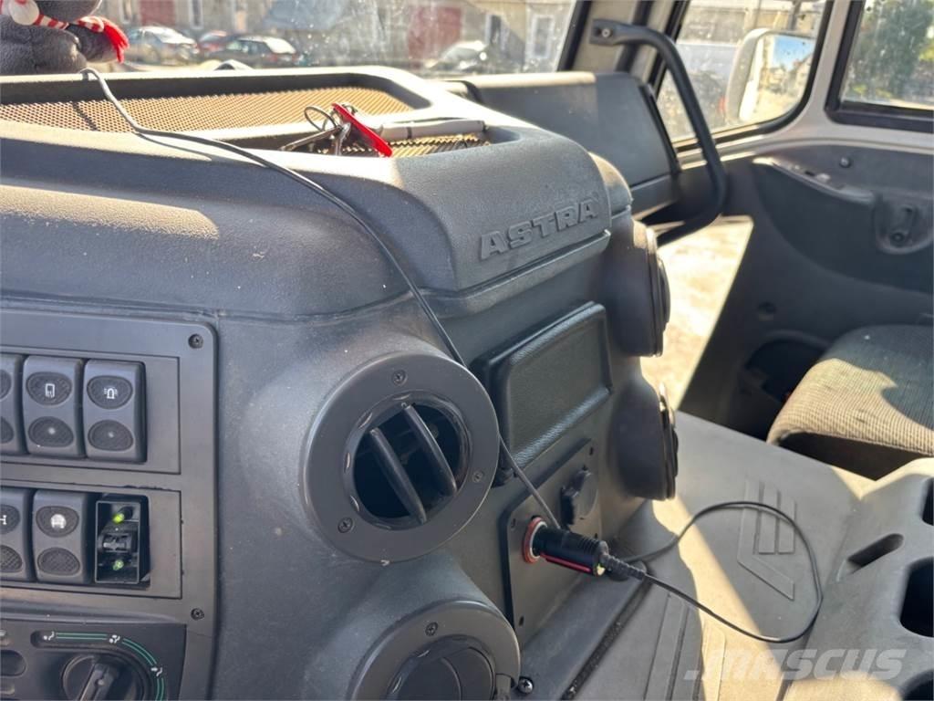 Astra HD8 8X6 Camiones bañeras basculantes o volquetes