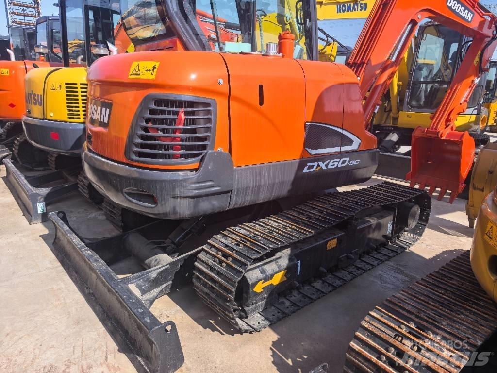 Doosan DX 60-9 C Mini excavadoras < 7t
