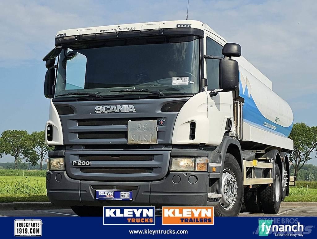 Scania P280 Camiones cisterna