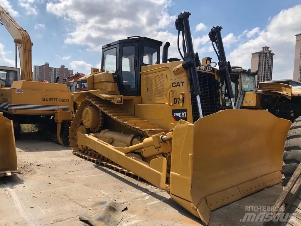 CAT D 7 H Buldozer sobre oruga